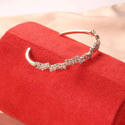 Delicaat ambachtelijke Gouden Armband