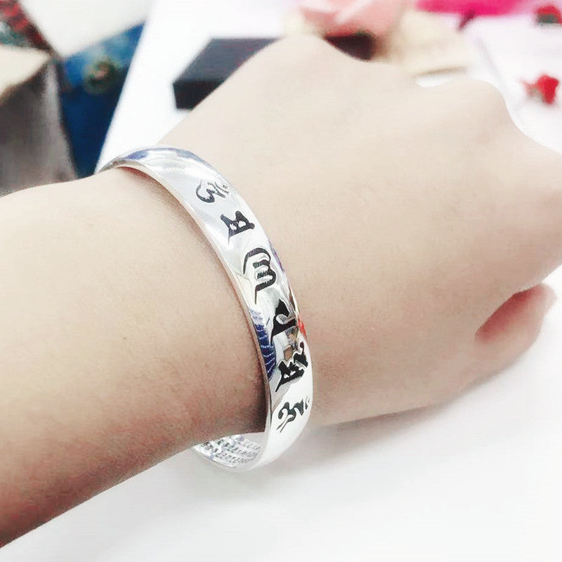 Klassieke Zilveren Armband met tijdloze uitstraling