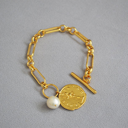 Prachtige Gouden Armband met unieke stijl