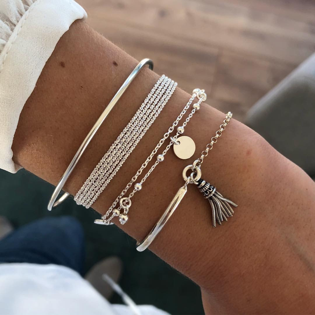 Prachtige Zilveren Armband met unieke stijl