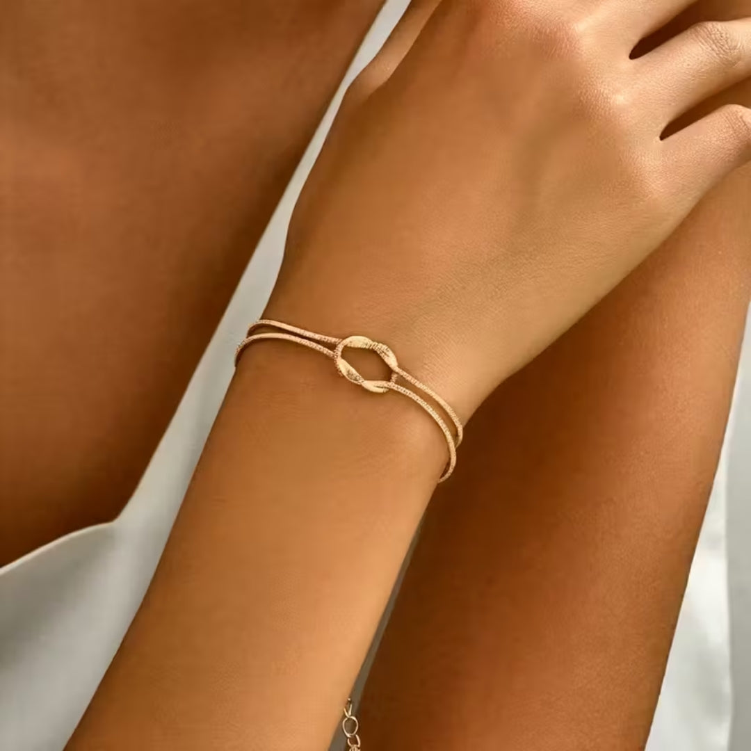 Prachtige Gouden Armband met unieke stijl