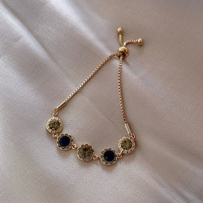 Delicaat ambachtelijke Gouden Armband