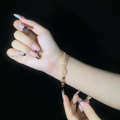 Prachtige Armband met unieke stijl