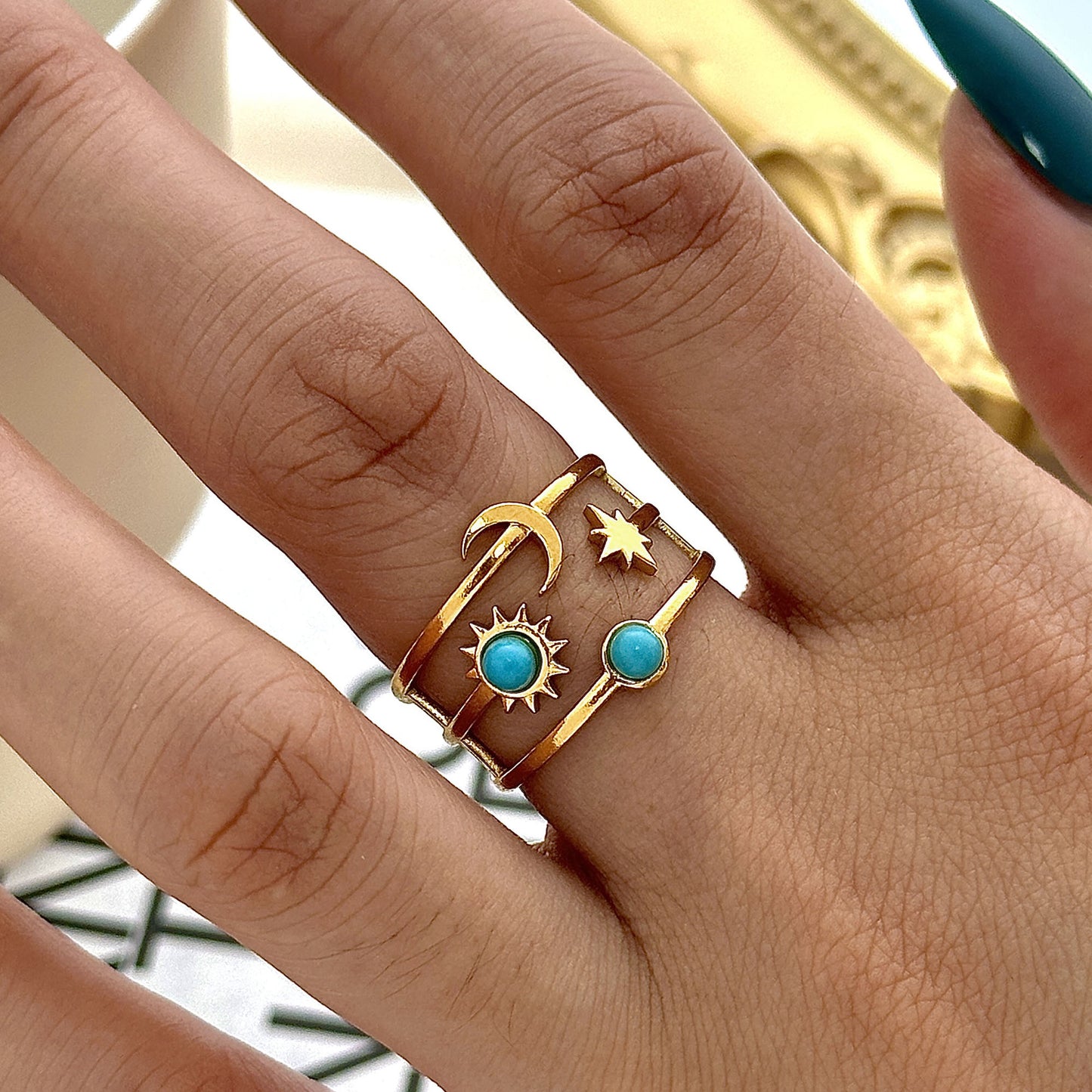 Klassieke Gouden Armband met tijdloze uitstraling