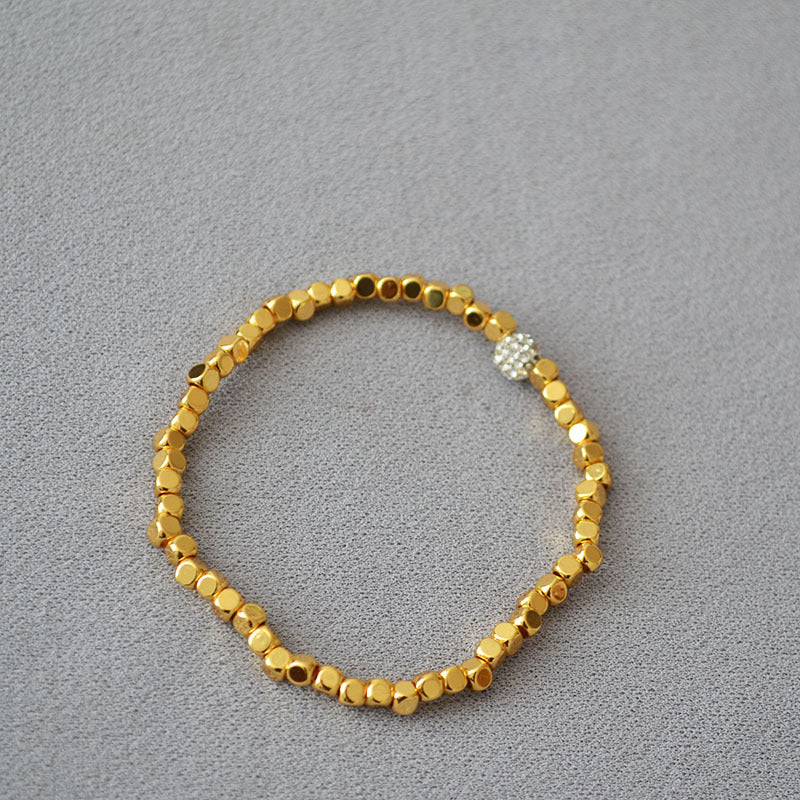 Prachtige Gouden Armband met unieke stijl