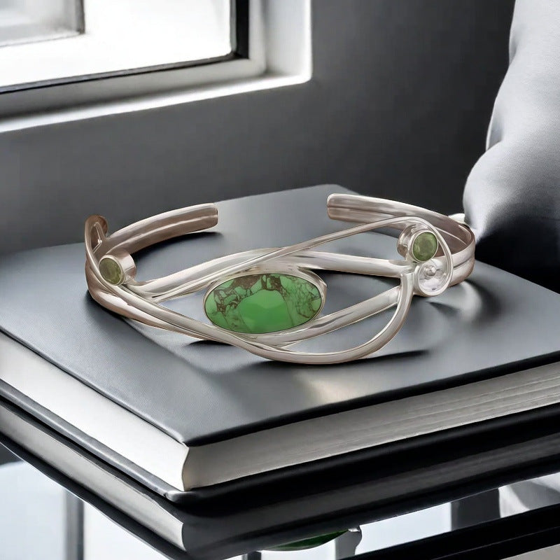 A Must-Have - Delicaat ambachtelijke Oorbel