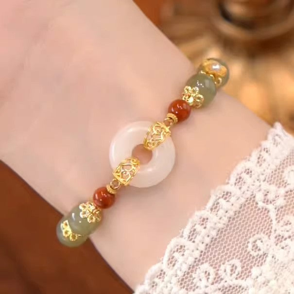 Klassieke Zilveren Armband met tijdloze uitstraling