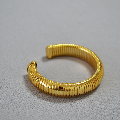 Prachtige Gouden Armband met unieke stijl