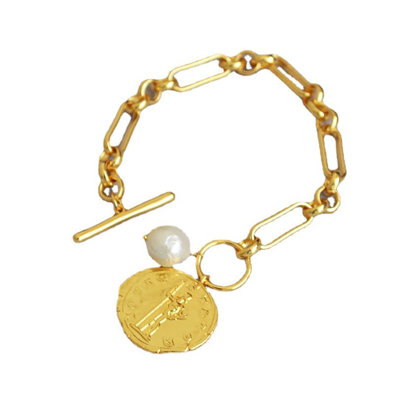 Prachtige Gouden Armband met unieke stijl