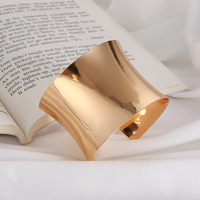 Prachtige Armband met unieke stijl