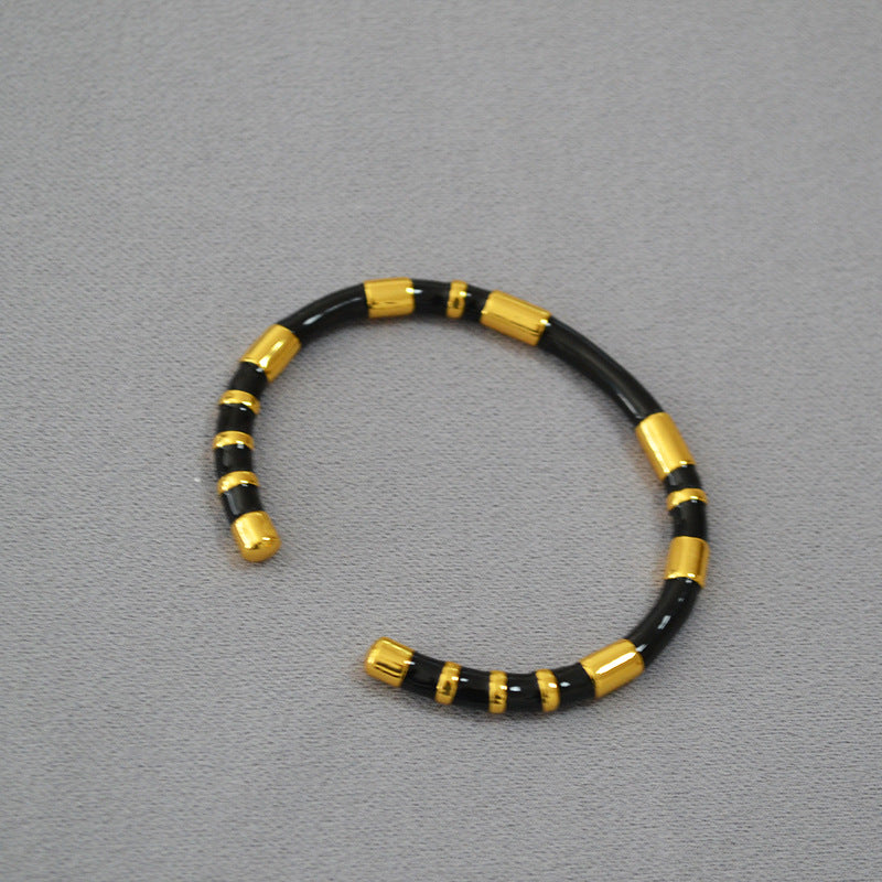 Prachtige Gouden Armband met unieke stijl