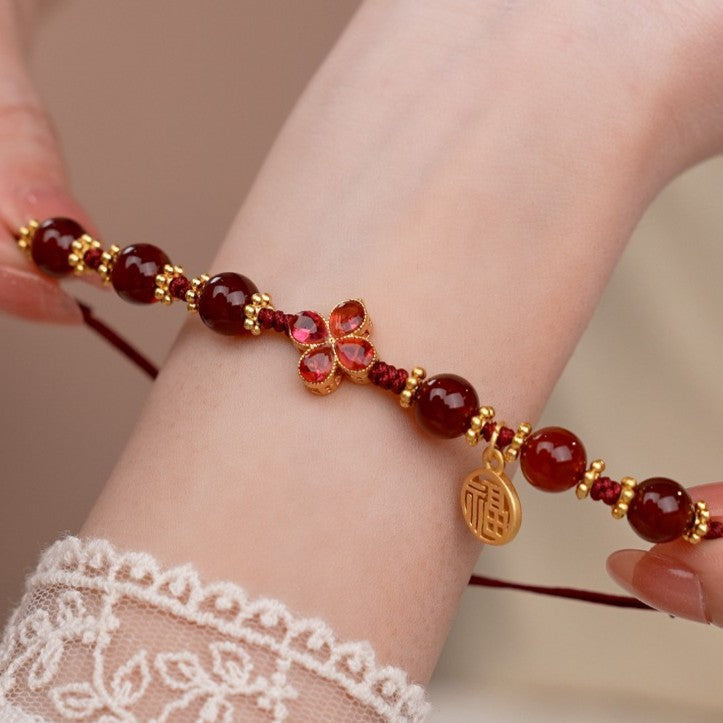 Prachtige Zilveren Armband met unieke stijl