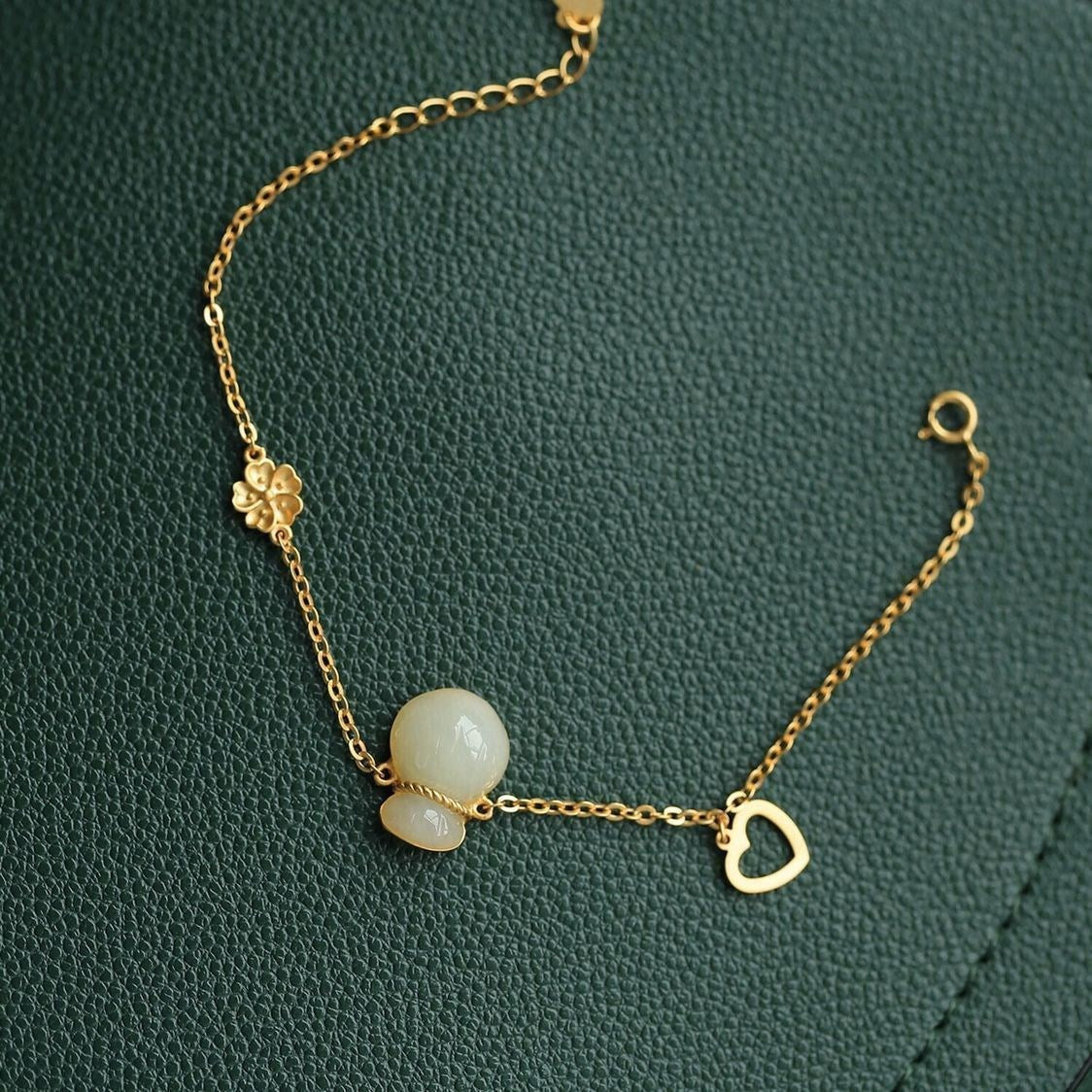 Prachtige Gouden Armband met unieke stijl