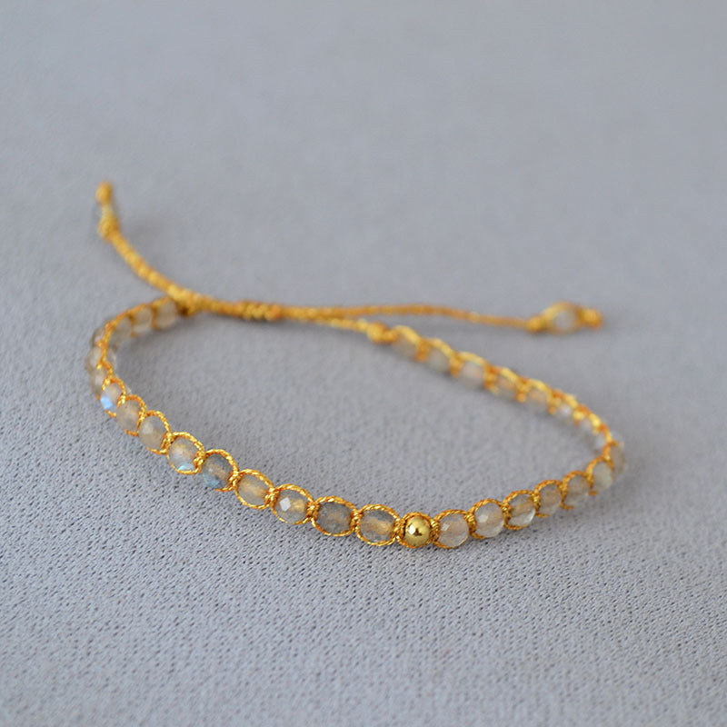 Klassieke Gouden Armband met tijdloze uitstraling