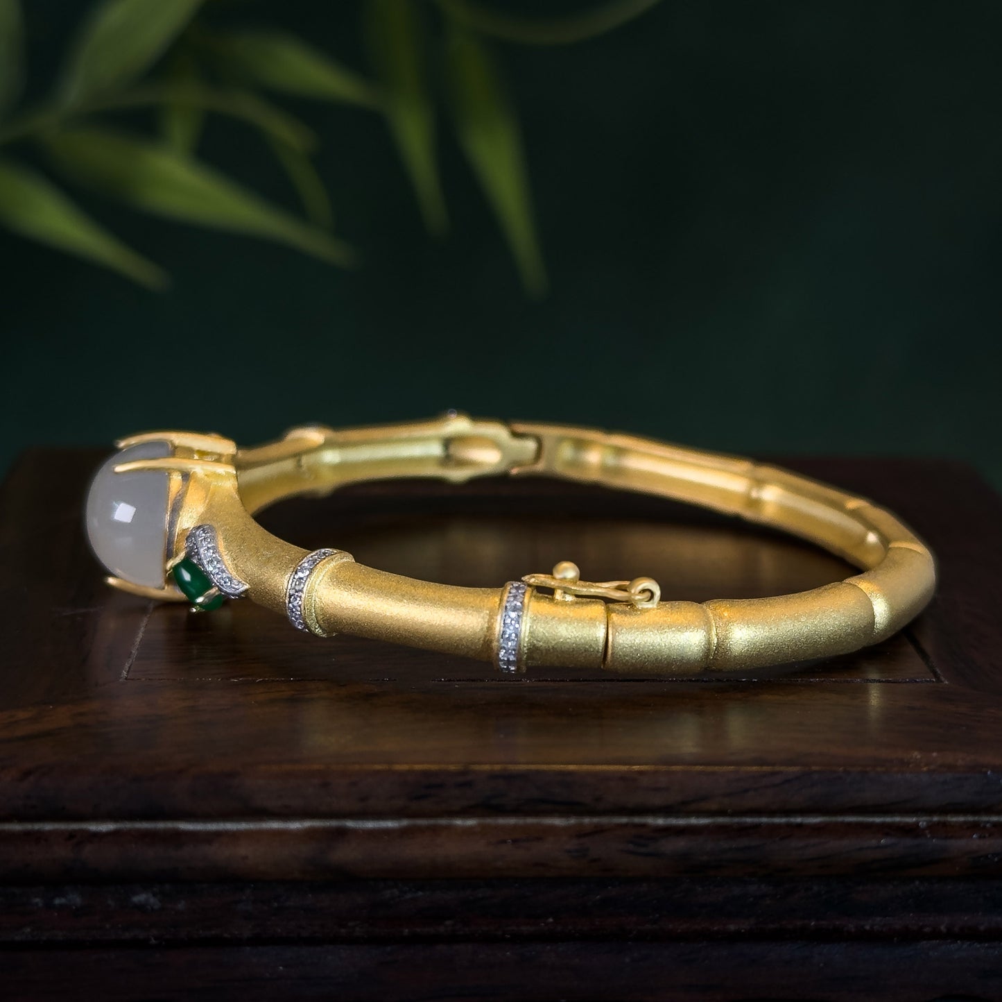 Delicaat ambachtelijke Gouden Armband