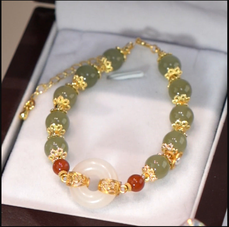 Klassieke Zilveren Armband met tijdloze uitstraling