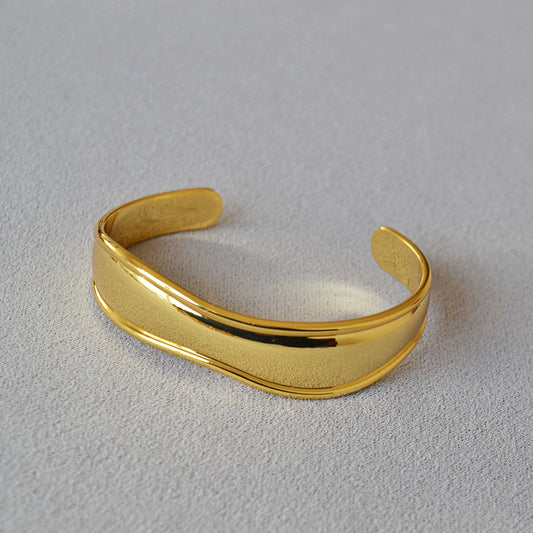 Handgemaakte vintage Gouden Armband