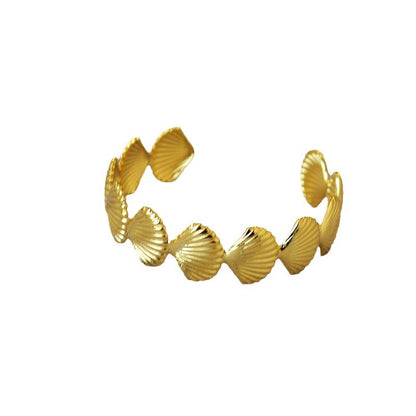 Klassieke Gouden Armband met tijdloze uitstraling