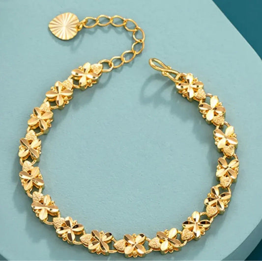 A Must-Have - Klassieke Gouden Armband met tijdloze uitstraling