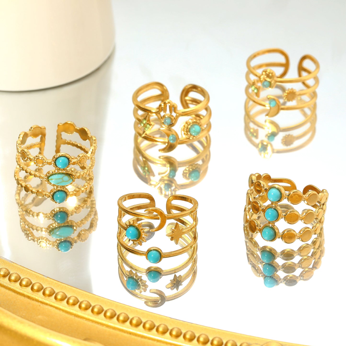 Klassieke Gouden Armband met tijdloze uitstraling