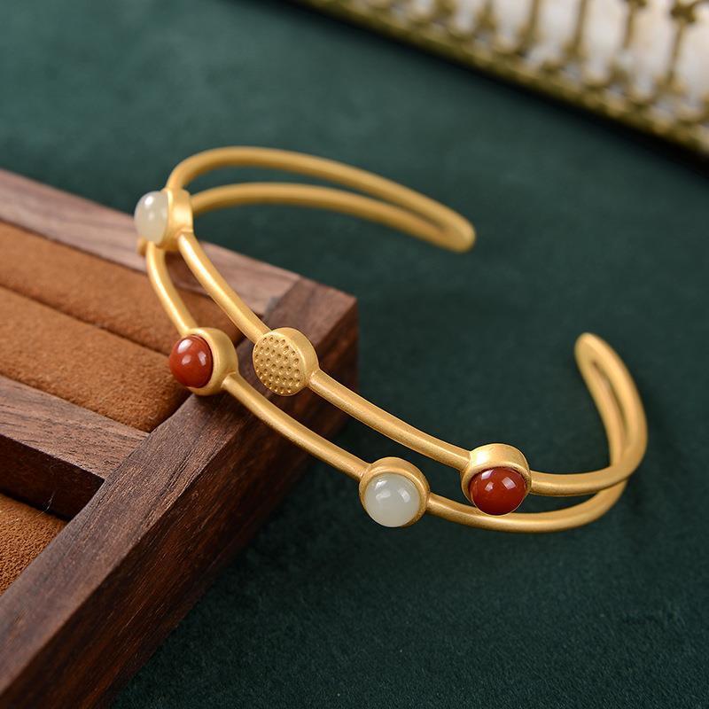 Klassieke Gouden Armband met tijdloze uitstraling