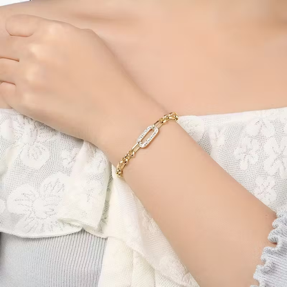 Delicaat ambachtelijke Gouden Armband