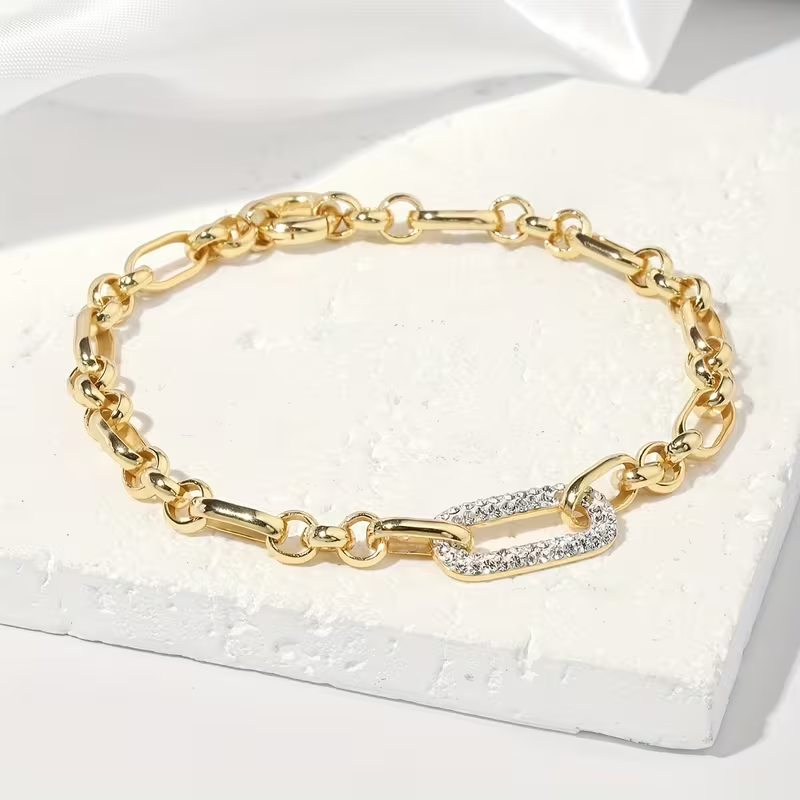 Delicaat ambachtelijke Gouden Armband