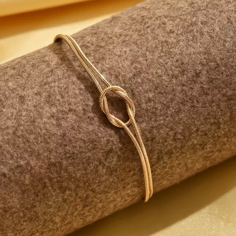 Prachtige Gouden Armband met unieke stijl