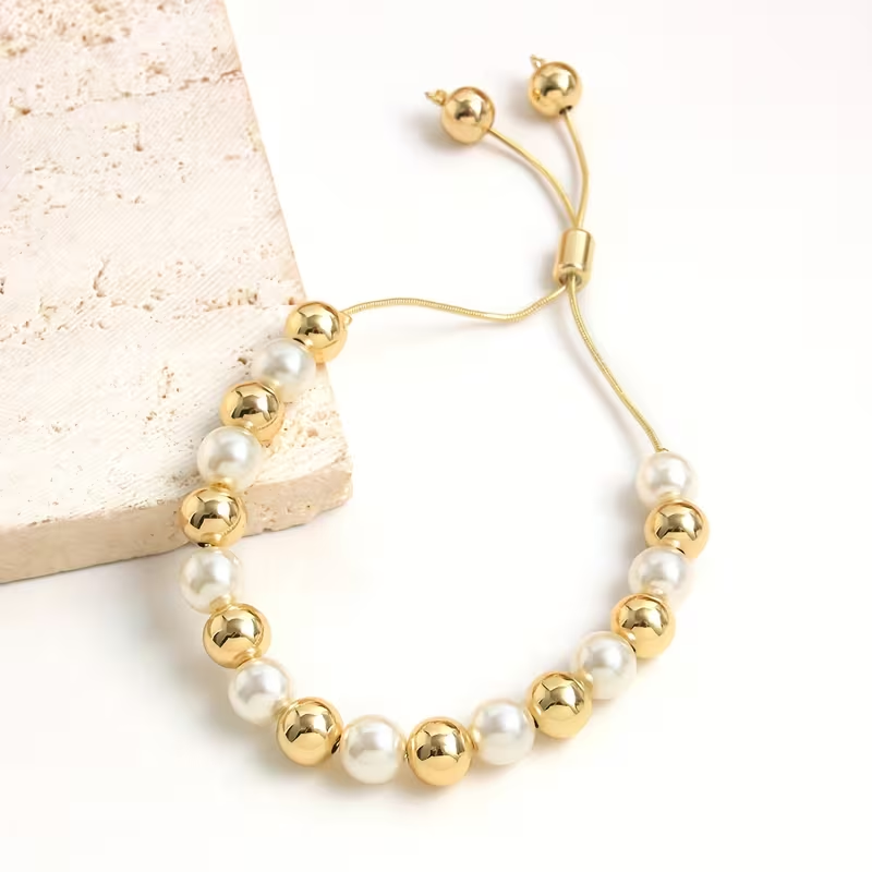 Klassieke Gouden Armband met tijdloze uitstraling